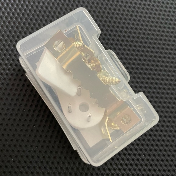 Tennis Court Ball Canvas Photo Wall Art Home Decor 18” x 27.5” - Picture 6 of 6